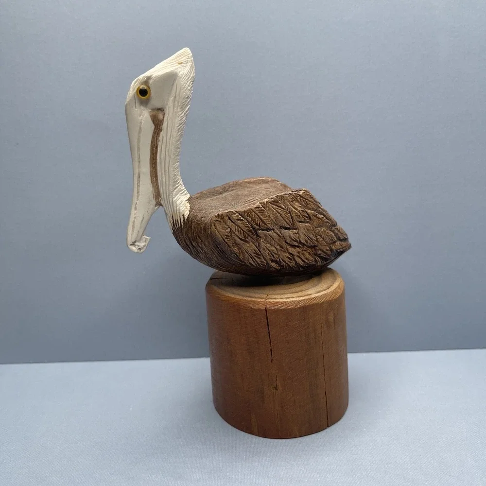 Vintage Brown Pelican Statute Figurine on‎ Wood Piling Nautical Coastal Decor